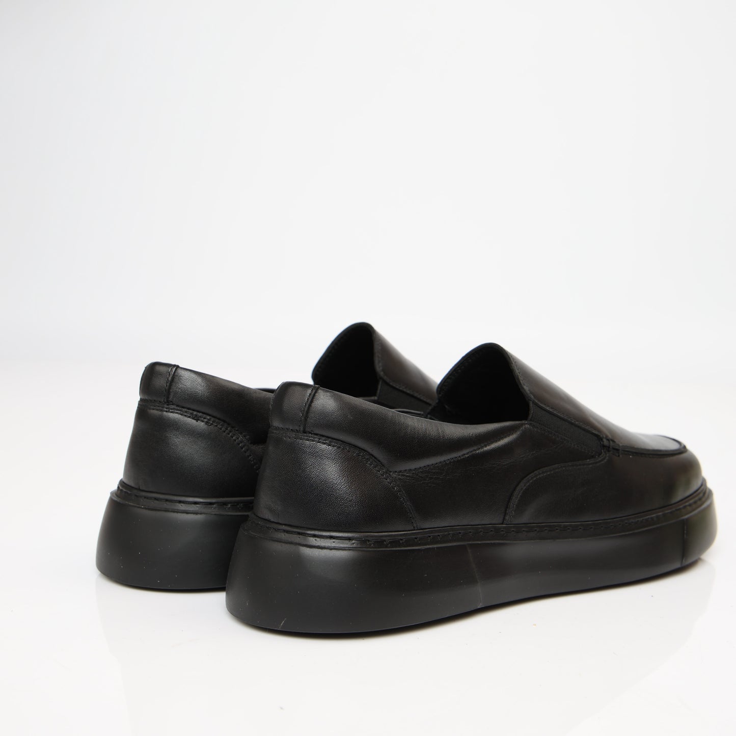 Sleek Black Loafer