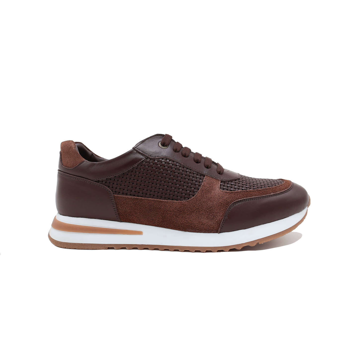 Modish brown timeless sneakers