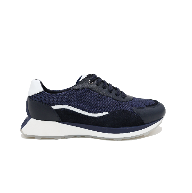 Shiny navy classic sneakers