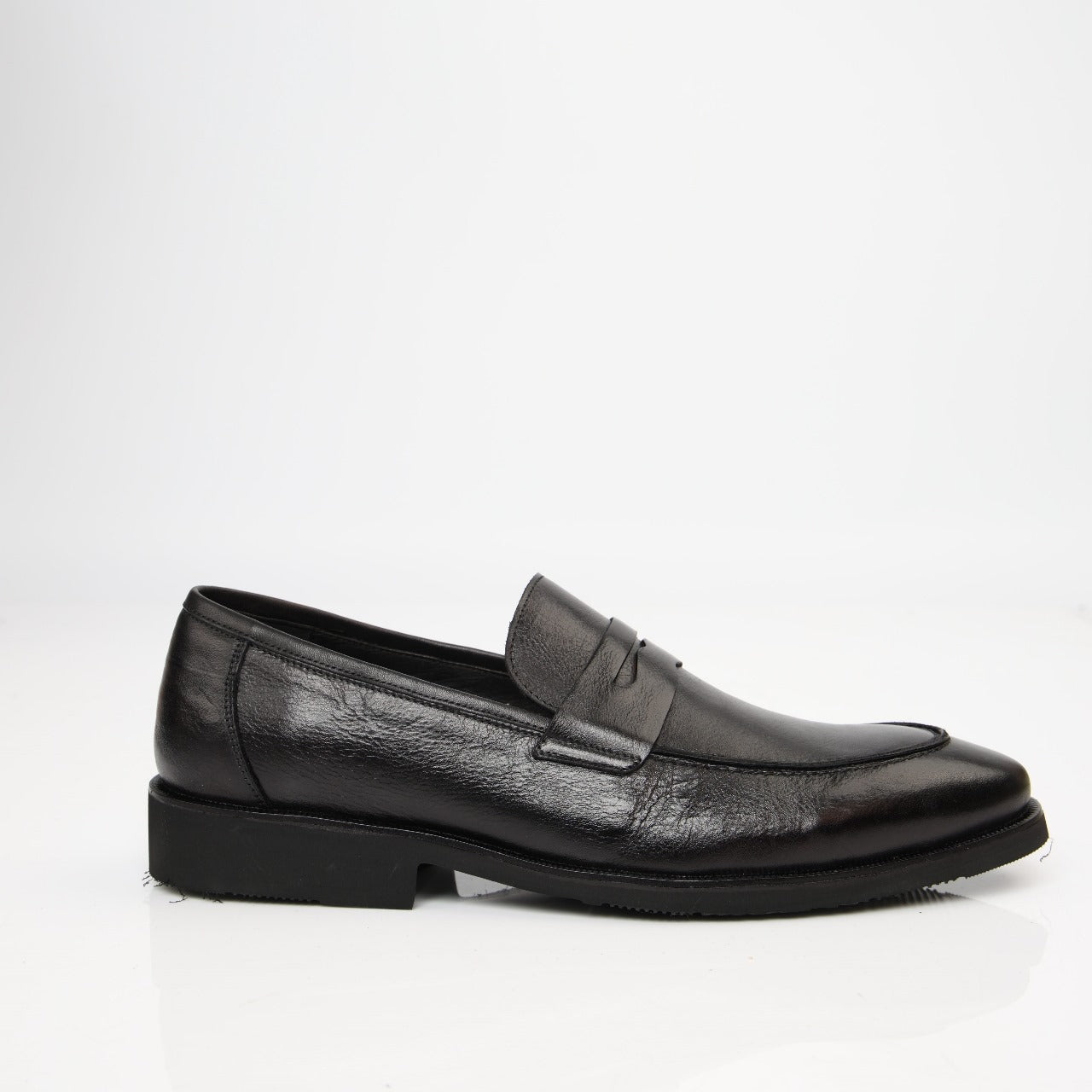 Legendary Black loafer