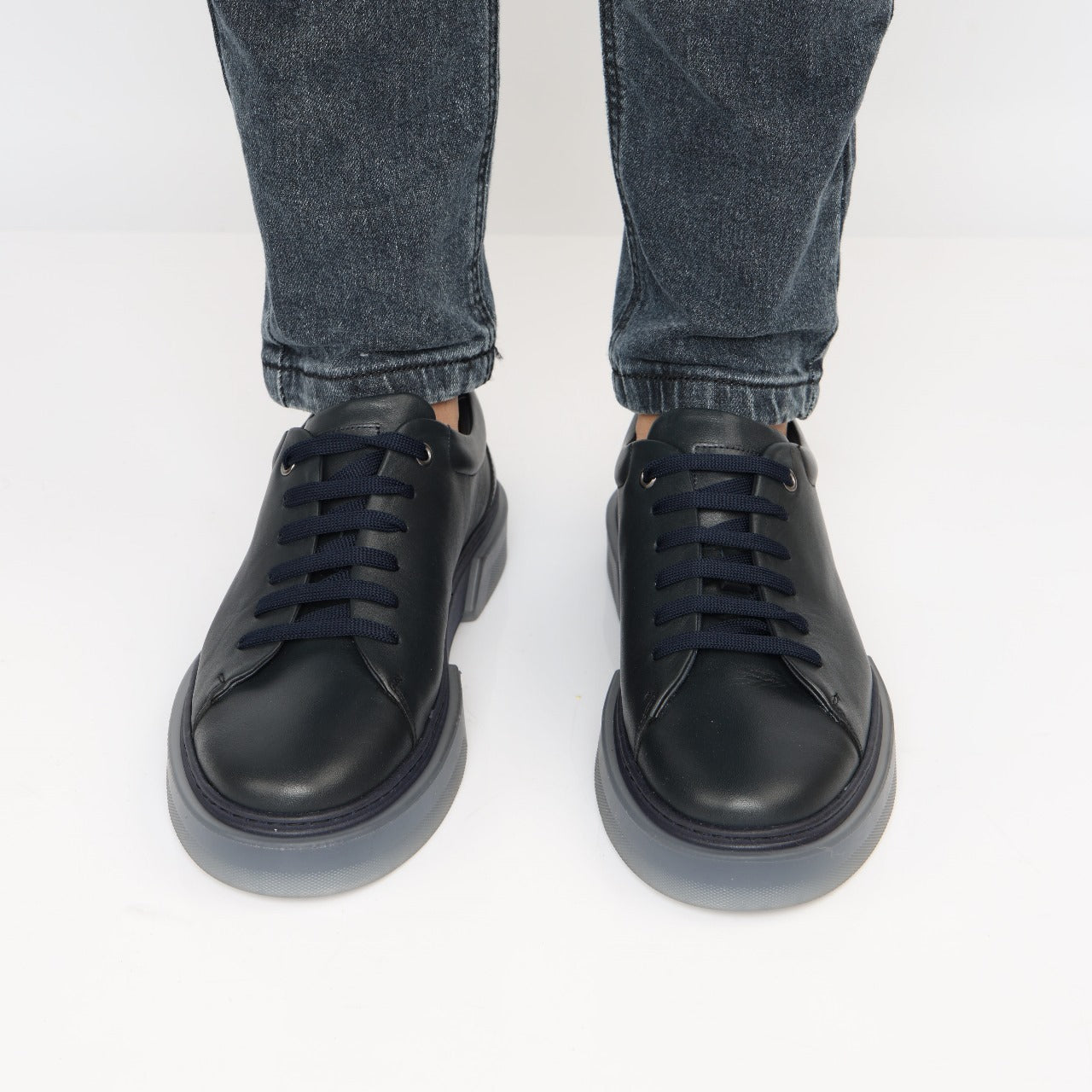 Black Classic sneakers