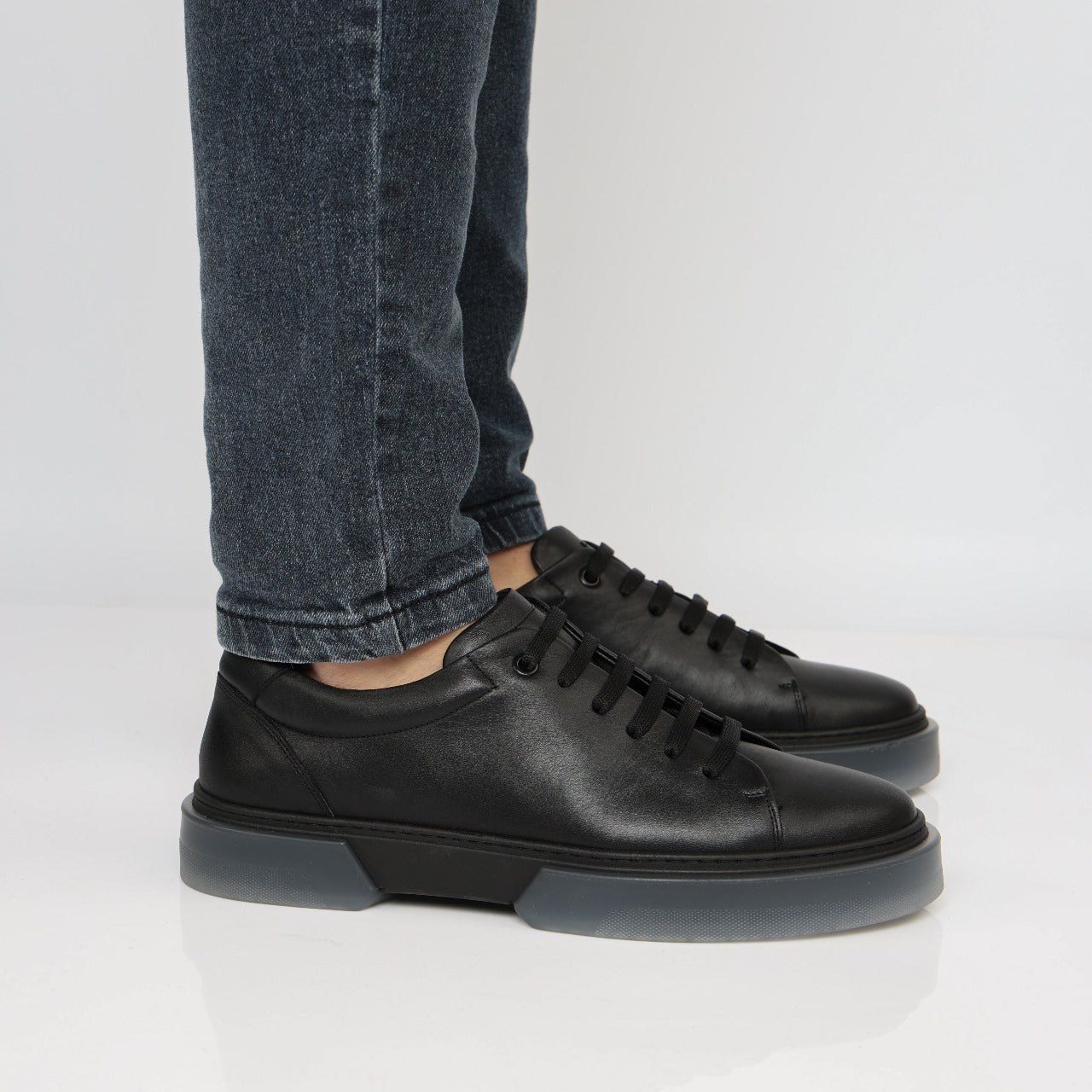 Black Classic sneakers